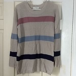 Maternity sweater